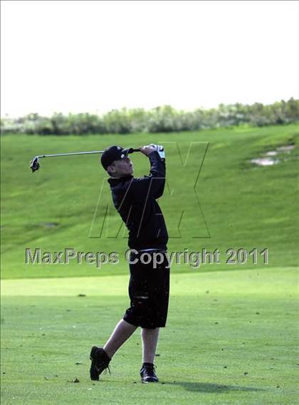 Thumbnail 2 in Legacy Golf Invitational photogallery.