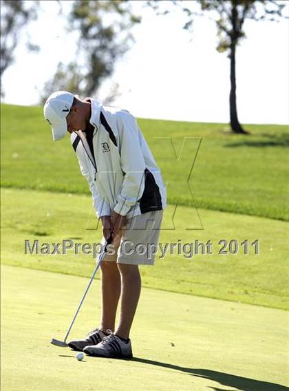 Thumbnail 2 in Legacy Golf Invitational photogallery.