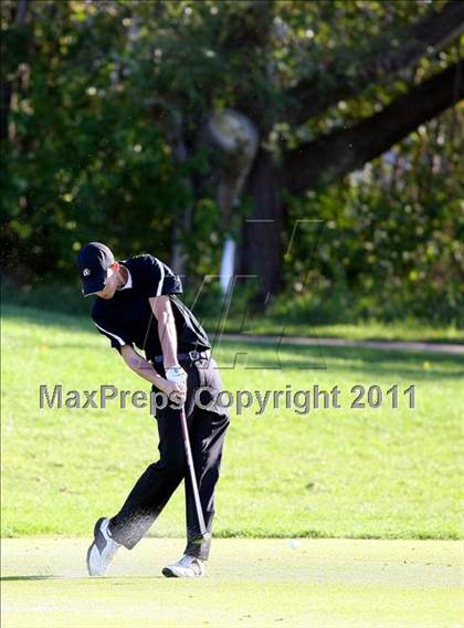 Thumbnail 1 in Legacy Golf Invitational photogallery.