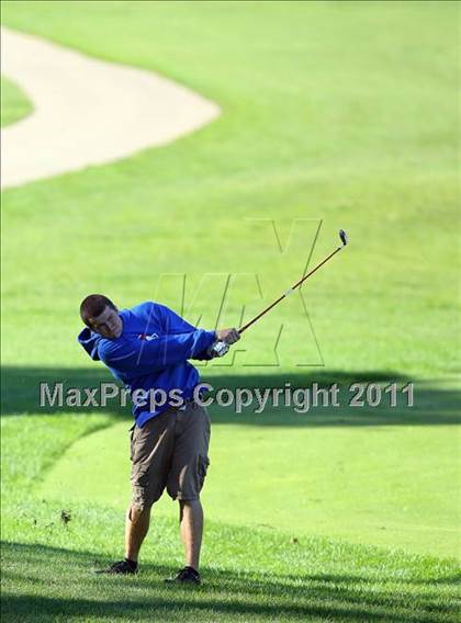 Thumbnail 1 in Legacy Golf Invitational photogallery.