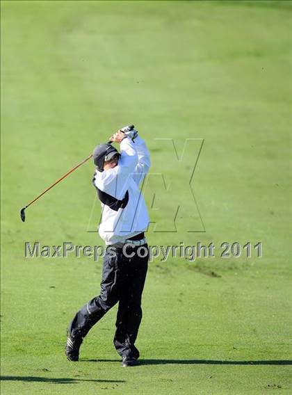 Thumbnail 1 in Legacy Golf Invitational photogallery.