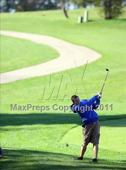 Thumbnail 2 in Legacy Golf Invitational photogallery.