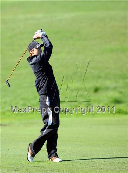 Thumbnail 1 in Legacy Golf Invitational photogallery.