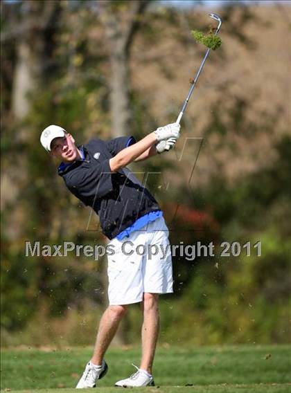 Thumbnail 2 in Legacy Golf Invitational photogallery.