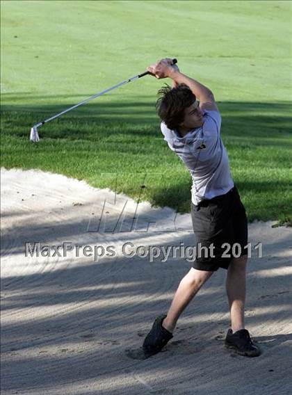 Thumbnail 2 in Legacy Golf Invitational photogallery.