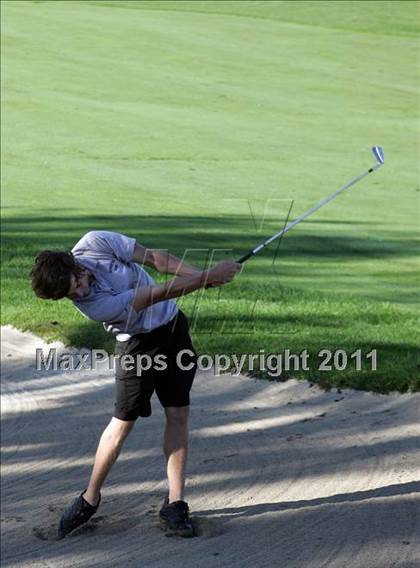Thumbnail 3 in Legacy Golf Invitational photogallery.