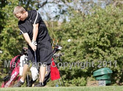 Thumbnail 3 in Legacy Golf Invitational photogallery.
