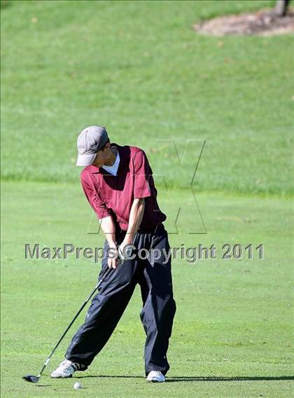 Thumbnail 3 in Legacy Golf Invitational photogallery.