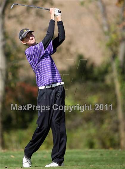 Thumbnail 3 in Legacy Golf Invitational photogallery.
