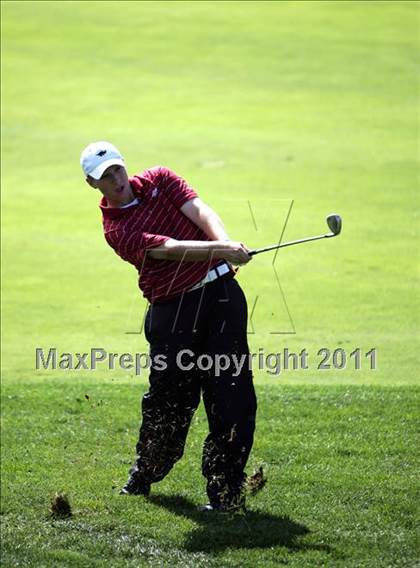 Thumbnail 2 in Legacy Golf Invitational photogallery.