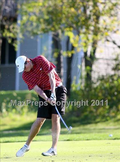 Thumbnail 2 in Legacy Golf Invitational photogallery.