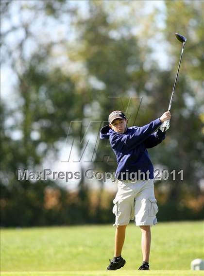 Thumbnail 3 in Legacy Golf Invitational photogallery.