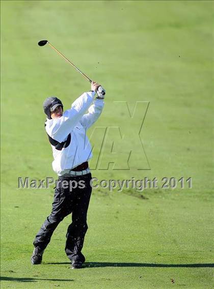 Thumbnail 3 in Legacy Golf Invitational photogallery.