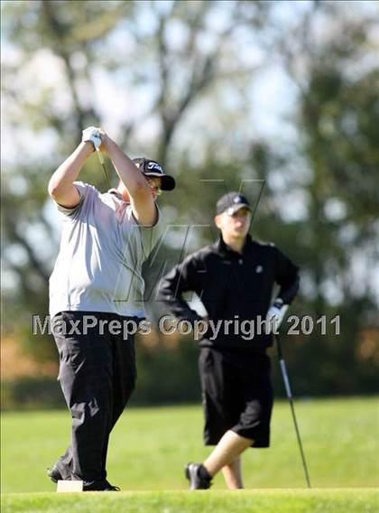 Thumbnail 2 in Legacy Golf Invitational photogallery.
