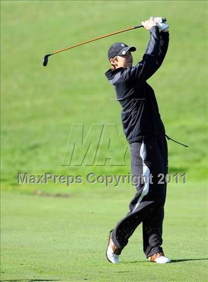 Thumbnail 3 in Legacy Golf Invitational photogallery.