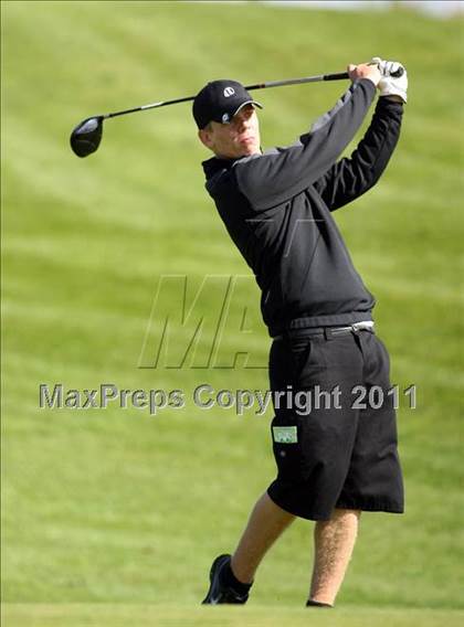Thumbnail 3 in Legacy Golf Invitational photogallery.