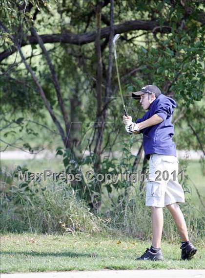 Thumbnail 2 in Legacy Golf Invitational photogallery.