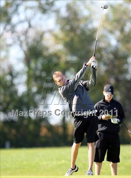 Thumbnail 3 in Legacy Golf Invitational photogallery.