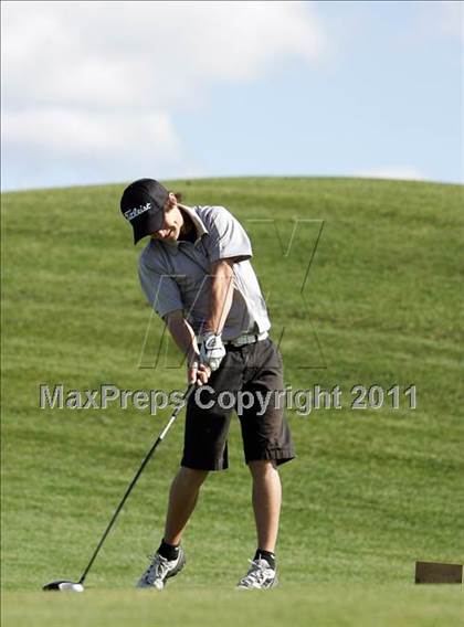 Thumbnail 3 in Legacy Golf Invitational photogallery.