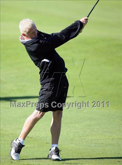 Thumbnail 2 in Legacy Golf Invitational photogallery.