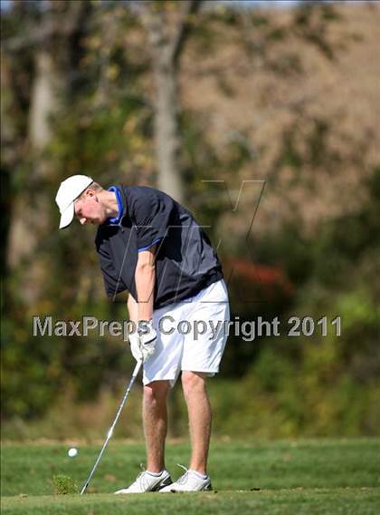 Thumbnail 3 in Legacy Golf Invitational photogallery.