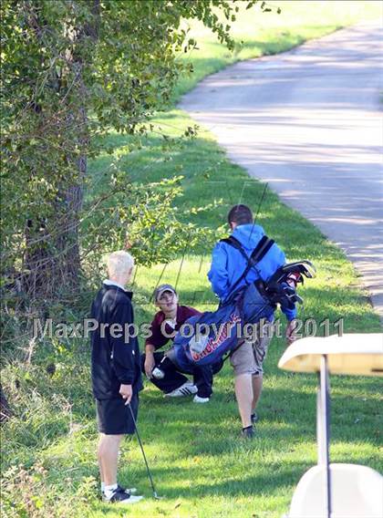 Thumbnail 2 in Legacy Golf Invitational photogallery.
