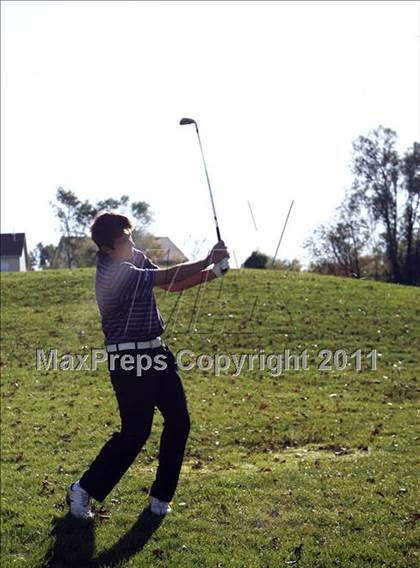 Thumbnail 2 in Legacy Golf Invitational photogallery.