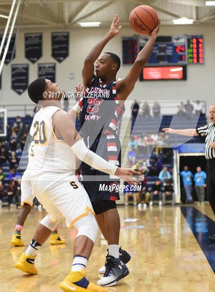Thumbnail 3 in Eastmoor Academy vs. Springfield photogallery.