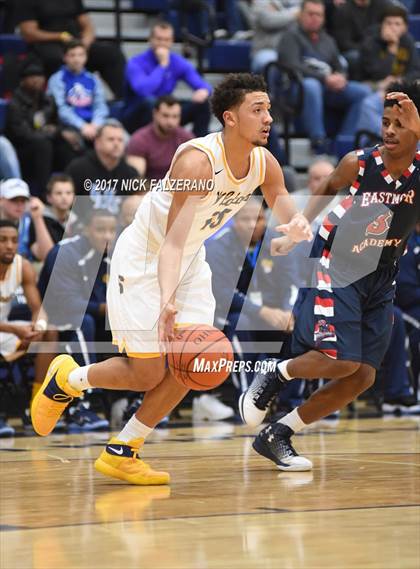 Thumbnail 2 in Eastmoor Academy vs. Springfield photogallery.
