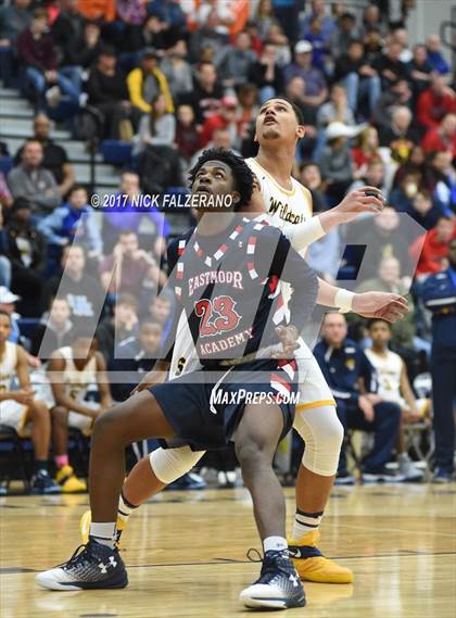 Thumbnail 2 in Eastmoor Academy vs. Springfield photogallery.