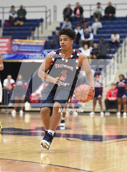 Thumbnail 3 in Eastmoor Academy vs. Springfield photogallery.