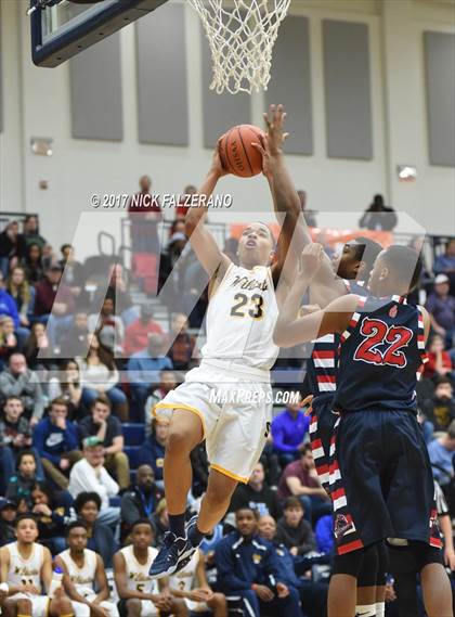 Thumbnail 1 in Eastmoor Academy vs. Springfield photogallery.