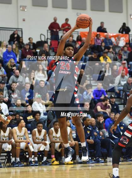 Thumbnail 3 in Eastmoor Academy vs. Springfield photogallery.