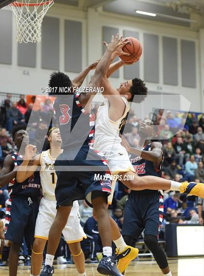 Thumbnail 2 in Eastmoor Academy vs. Springfield photogallery.