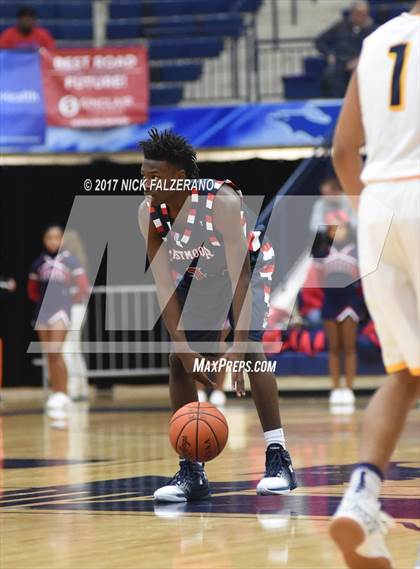 Thumbnail 3 in Eastmoor Academy vs. Springfield photogallery.