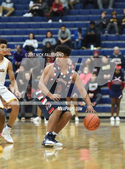Thumbnail 2 in Eastmoor Academy vs. Springfield photogallery.