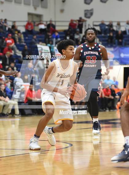 Thumbnail 3 in Eastmoor Academy vs. Springfield photogallery.