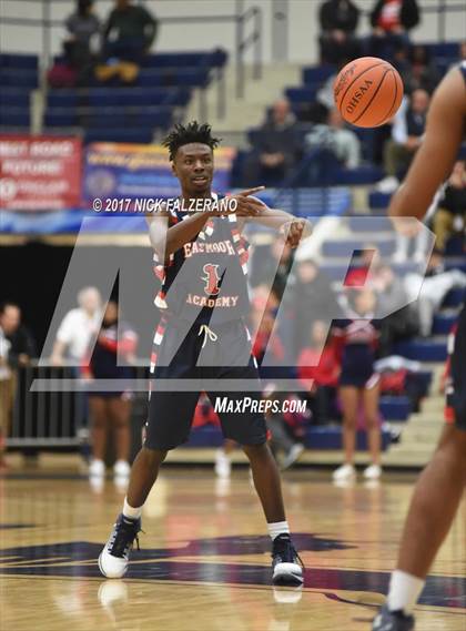 Thumbnail 1 in Eastmoor Academy vs. Springfield photogallery.