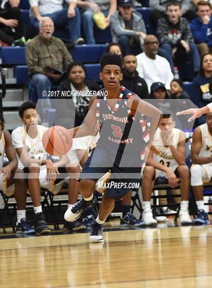 Thumbnail 3 in Eastmoor Academy vs. Springfield photogallery.