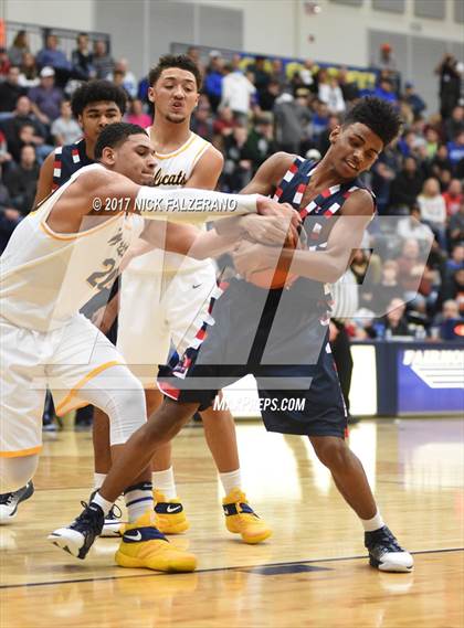 Thumbnail 1 in Eastmoor Academy vs. Springfield photogallery.
