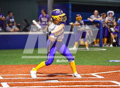 Thumbnail 3 in Granger vs Bremond (UIL 2A Reg IV Quarterfinal) photogallery.