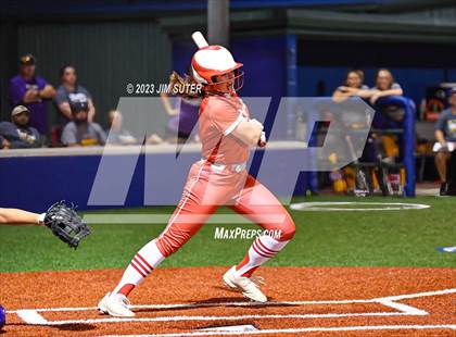Thumbnail 2 in Granger vs Bremond (UIL 2A Reg IV Quarterfinal) photogallery.
