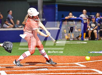 Thumbnail 1 in Granger vs Bremond (UIL 2A Reg IV Quarterfinal) photogallery.