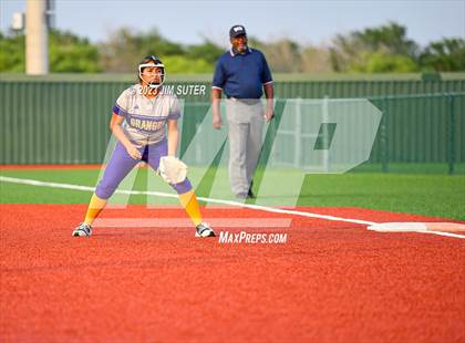 Thumbnail 3 in Granger vs Bremond (UIL 2A Reg IV Quarterfinal) photogallery.