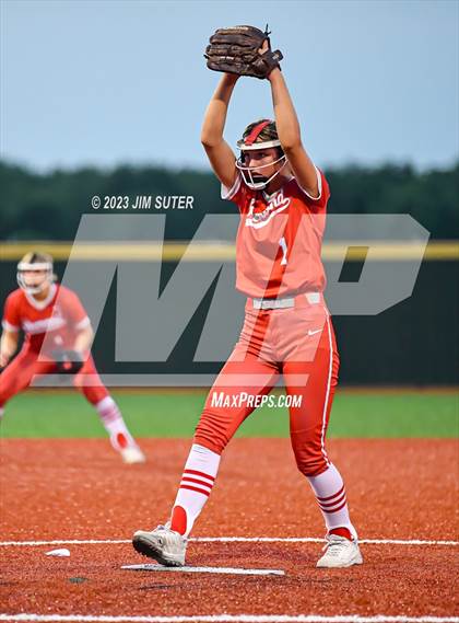 Thumbnail 2 in Granger vs Bremond (UIL 2A Reg IV Quarterfinal) photogallery.