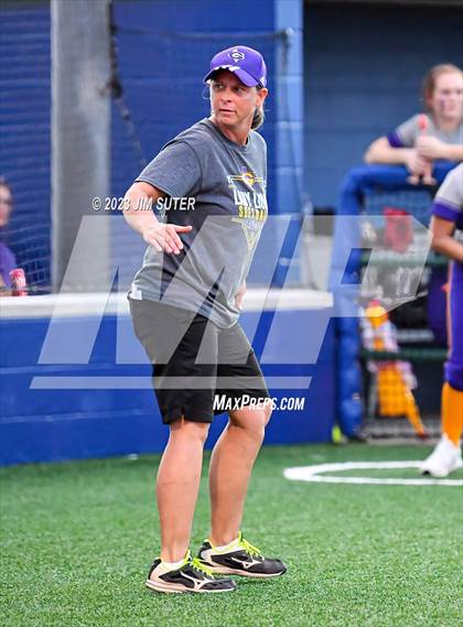 Thumbnail 1 in Granger vs Bremond (UIL 2A Reg IV Quarterfinal) photogallery.