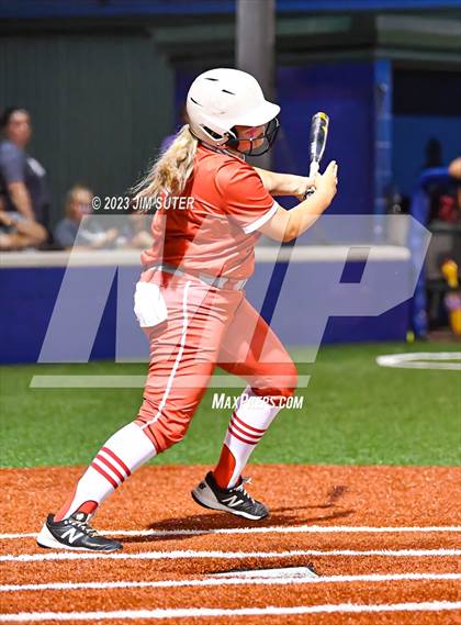 Thumbnail 3 in Granger vs Bremond (UIL 2A Reg IV Quarterfinal) photogallery.