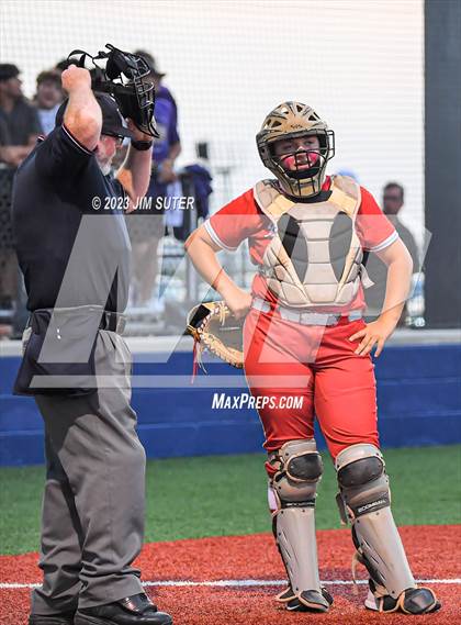 Thumbnail 3 in Granger vs Bremond (UIL 2A Reg IV Quarterfinal) photogallery.