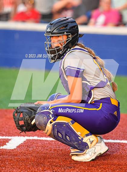 Thumbnail 3 in Granger vs Bremond (UIL 2A Reg IV Quarterfinal) photogallery.