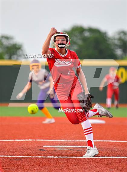 Thumbnail 1 in Granger vs Bremond (UIL 2A Reg IV Quarterfinal) photogallery.